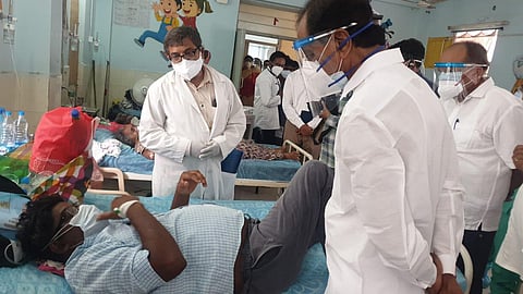 Chief Minister K Chandrashekhar Rao visited MGM hospital in Warangal on Friday and spoke to Covid patients undergoing treatment there (Photo | Special arrangement)