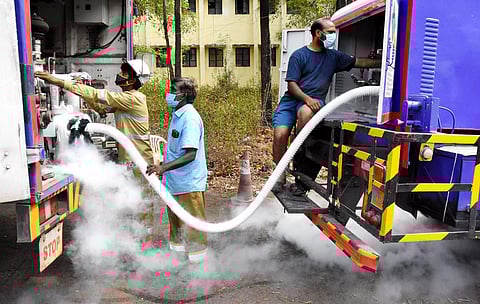 A tanker from Vizag supplying oxygen to SVIMS and Padmavathi Covid Hospital in Tirupati on Sunday. (Photo | Madhav K, EPS)