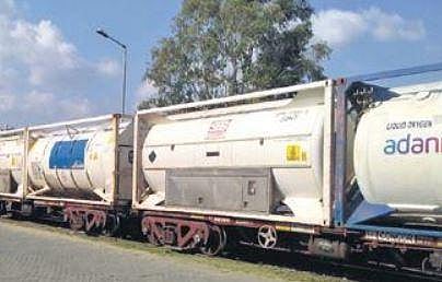 The sixteenth Oxygen Express from Rourkela, Odisha, enters Karnataka