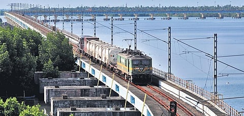 Oxygen Express with 133.52 tonnes of liquid medical oxygen reaching Vallarpadam ICTT on Tuesday. It was filled at Rourkela Steel Plant in Odisha | A Sanesh