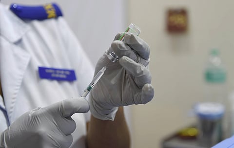 A healthworker prepares to administer a dose of the Covid-19 vaccine at a vaccination centre, in Mumbai. (File Photo | PTI)