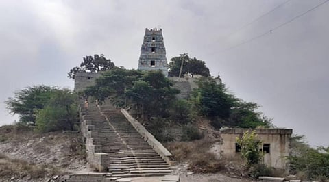 The ancient Sri Lakshmi Narasimha Swamy temple at Kolimigundla in Kurnool district at Kolimigundla in Kurnool district I Express