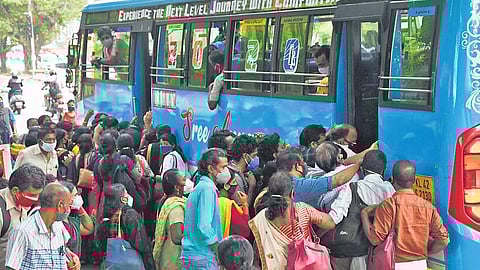 As odd-even rule in private buses — announced in the wake of partial unlocking — is limiting the number of trips, available buses are witnessing heavy rush. A scene from Kochi | Albin Mathew 