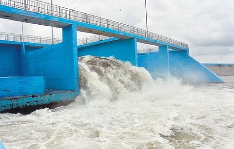 Water being pumped into the project from the surgepool
