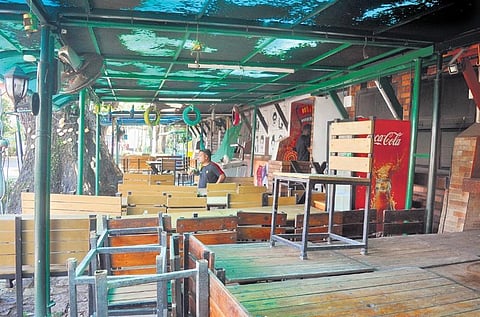 Restaurants in Fort Kochi used to be main hangout place of foreign tourists, especially those from European countries. However, after the second wave began, these eateries have had little business