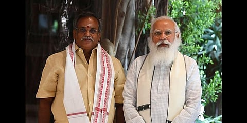 Embalam R Selvam with Prime Minister Narendra Modi. (Photo | Express)