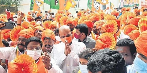 BJP State chief Bandi Sanjay Kumar receives a grand welcome from supporters at Somasila, on Friday, July 9, 2021. (Photo | Express)