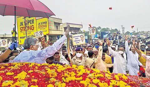 Former chief minister and CLP leader Siddaramaiah greets a gathering in his constituency Badami on Monday