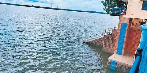 Water level at Himayatsagar is rising due to the incessant rains. (Photo | Express)