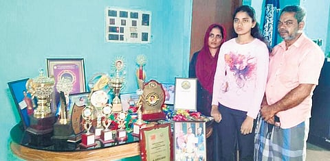 Sameeha Barvin with her parents | express