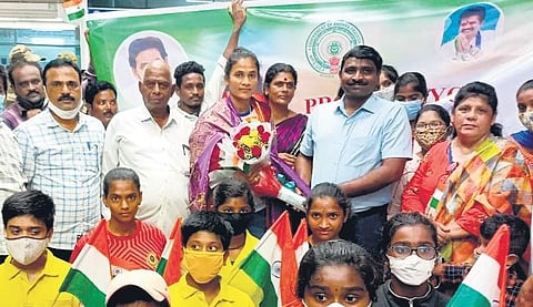 Rajani Etimarpu arrives at Vijayawada airport on Tuesday. (Photo | Express)