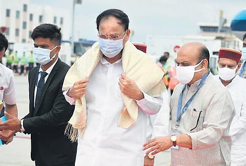Chief Minister Basavaraj Bommai receives Vice-President M Venkaiah Naidu  in Bengaluru on Monday | express
