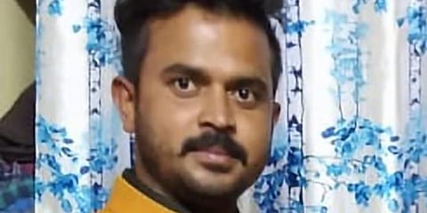 Are Kanakaraju was helping out his relative Raju to vacate his house in Erravalli village. (Photo | Express)