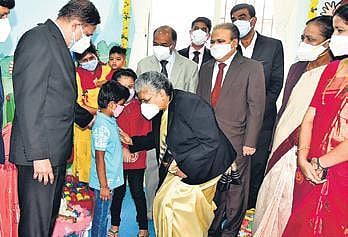 Chief Justice Abhay Shreeniwas Oka and Justice BV Nagarathna at the inaugural of a creche for children of judiciary staff and Bar members | Nagaraja Gadekal