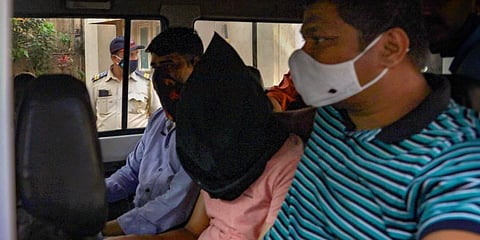 Maharashtra Anti-Terrorism Squad arrest two persons for their alleged involvement in Mansukh Hiran murder case, in Thane. (File Photo | PTI)