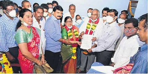 Transport Minister Perni Venkataramaiah and Collector J Nivas inaugurating the primary school at Chinnapuram village | Express