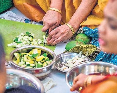 Perfect recipe to a traditional mango pickle