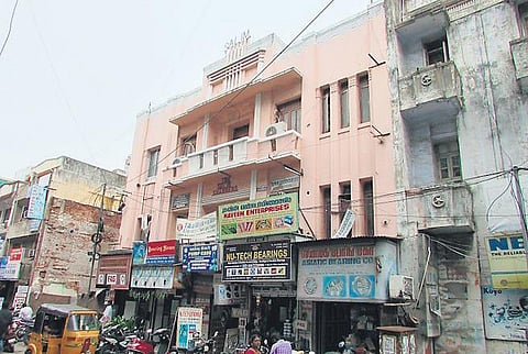 A dekko at deco details