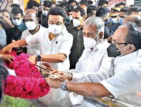 Chief Minister MK Stalin paying floral tributes at the mortal remains of AIADMK presidium chairman E Madhusudanan on Friday | P Jawahar