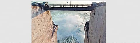 Pulichintala project: Stop-lock gate after water level reaches 38 m