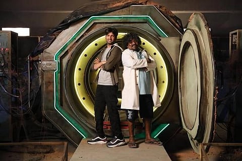 Santhanam and Yogi Babu in 'Dikkiloona'