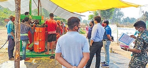 Collector Parag Harshad Gavali visiting the silage production unit in Chancher