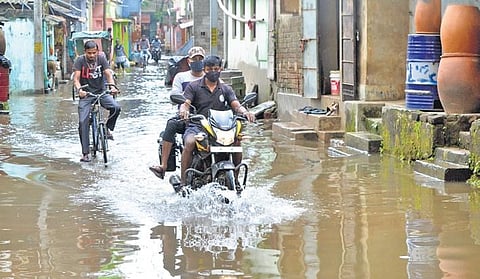 A waterlogged street at Shilpi Kumbhar Sahi in .
