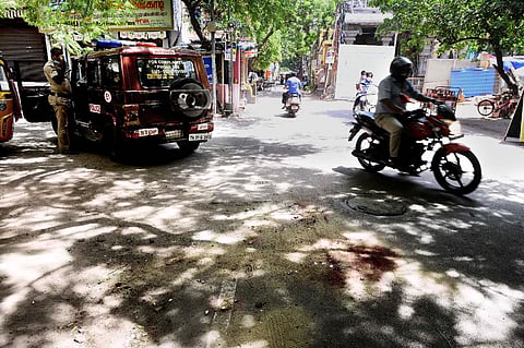 The spot at Appu Street, Santhome where a 35-year-old man was brutally murdered by a four-member gang on Tuesday night in Chennai. (Photo | Debadatta Mallick, EPS)