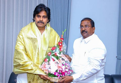 Jana Sena chief Pawan Kalyan and BJP AP state president Somu Veerraju. (File Photo | EPS)