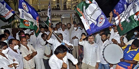 YSRC leaders hail Jagan’s leadership, slam Naidu 