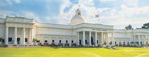 IIT-Roorkee