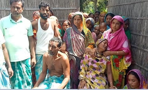 Parents and relatives of deceased Sheikh Farid grieving his death. (Photo | Special arrangement)