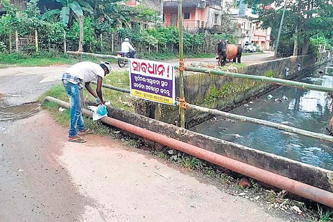 Bhubaneswar Municipal Corporation barricades drains to prevent mishaps