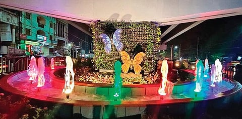 A full-fledged public park on display under the Shaikpet flyover.