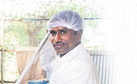 B Murugan cooking food at his kitchen | U Rakesh Kumar