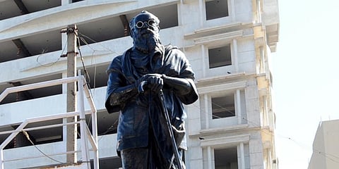 A statue of social reformer Thanthai Periyar. (Photo | EPS)