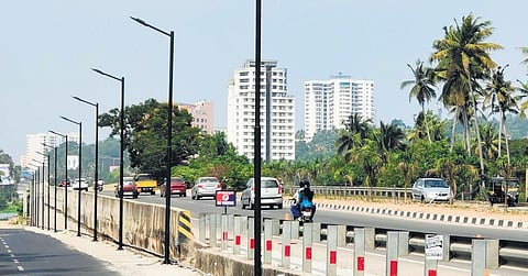 LED lights to illuminate city streets from February