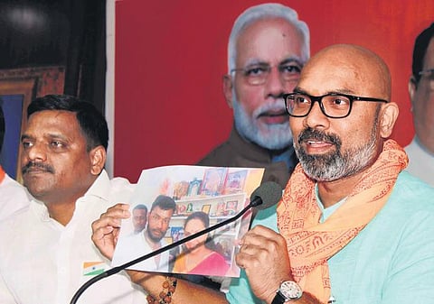 BJP MP Dharmapuri Arvind narrates the sequence of events that led to an attack on his convoy on Tuesday, allegedly by TRS men, in Hyderabad on Wednesday