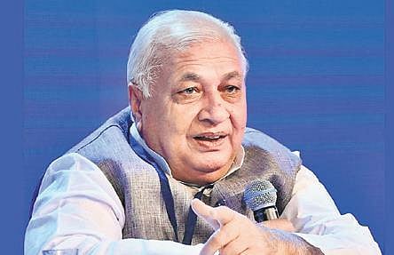 Lok Ayukta Act: Kerala Guv Khan yet to sign ordinance, leaves for Lakshadweep