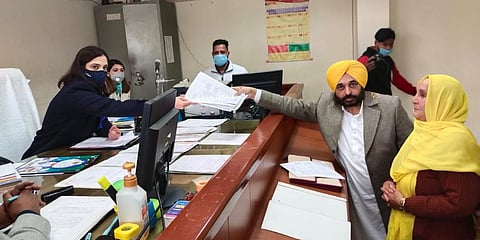 AAP's chief ministerial face Bhagwant Mann files his nomination from Dhuri. (Photo| Twitter)