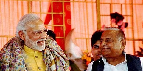 Narendra Modi - Mulayam Singh Yadav