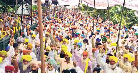 Punjab farmers take their fight to Mann’s house