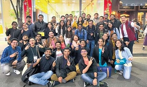Alumni of IIT-H get together for a meetup in Tokyo
