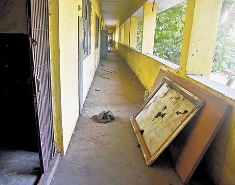 Corporation’s shopping complexes in prime localities still lack bidders as they display a lack of maintenance | martin louis