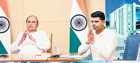 CM Naveen inaugurating the hospital complex through virtual mode | Express