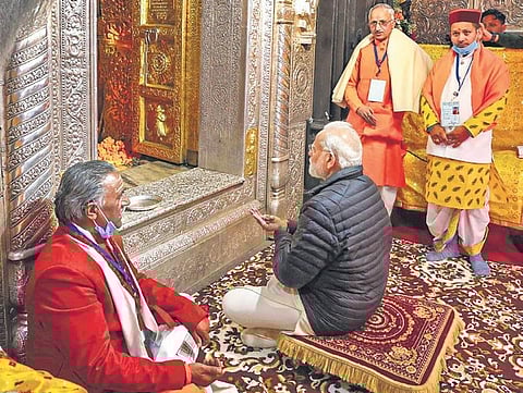 Prime Minister Narendra Modi offers prayers at the Badrinath Temple on Friday. (Photo | PTI)