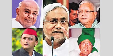 Power Games: Nitish wants to reunite old Janata Dal splinters