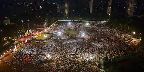 Uddhav Thackeray's brother Jaidev shares stage with Maha CM Shinde at Dussehra rally