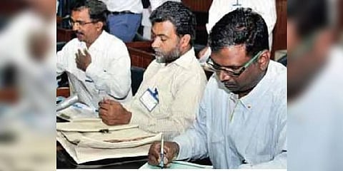 Farmers adopt farm pond for supplemental irrigation