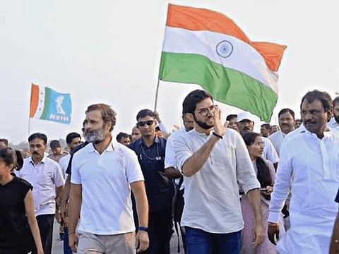 Aaditya Thackeray joined the Congress' Bharat Jodo Yatra at Kalamnuri in Hingoli. (Photo | Twitter)
